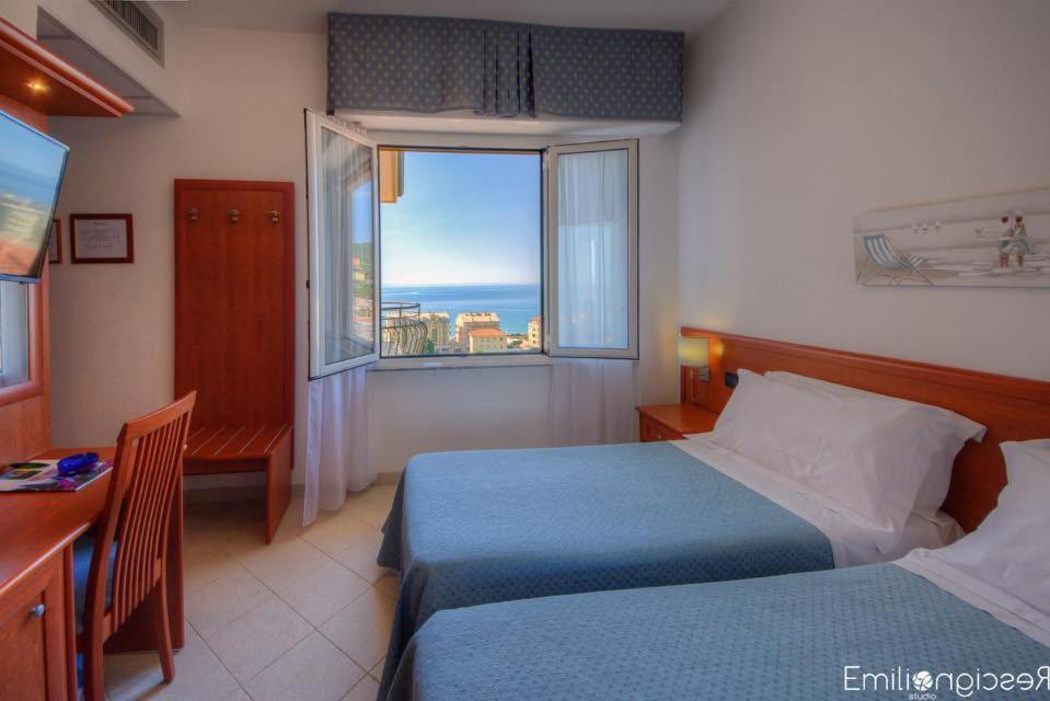Hotel Noris Finale Ligure Luaran gambar