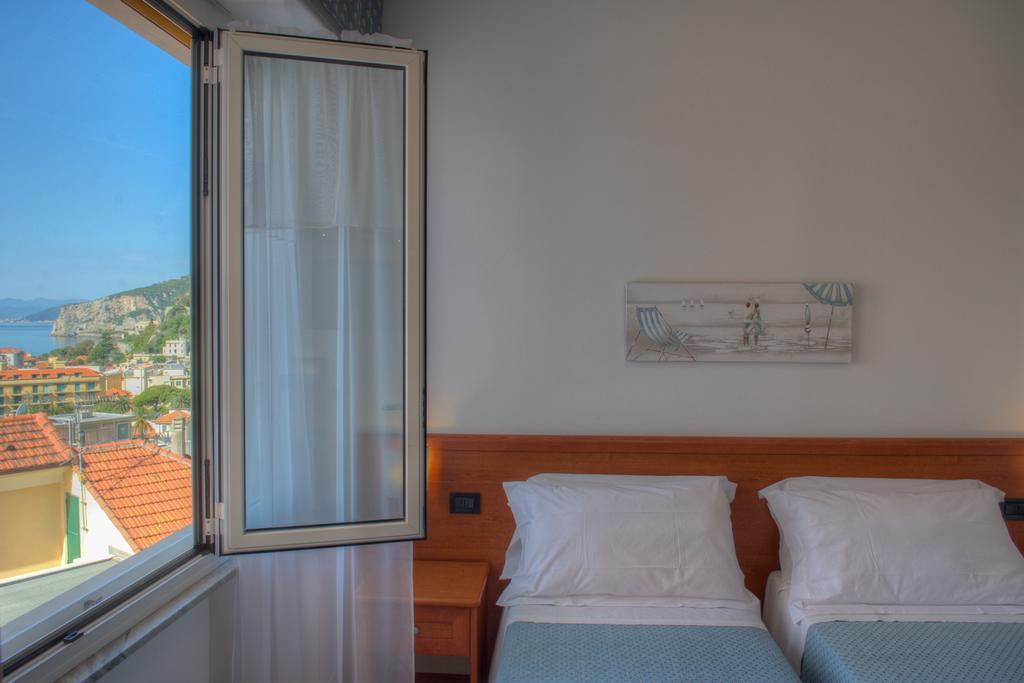 Hotel Noris Finale Ligure Luaran gambar